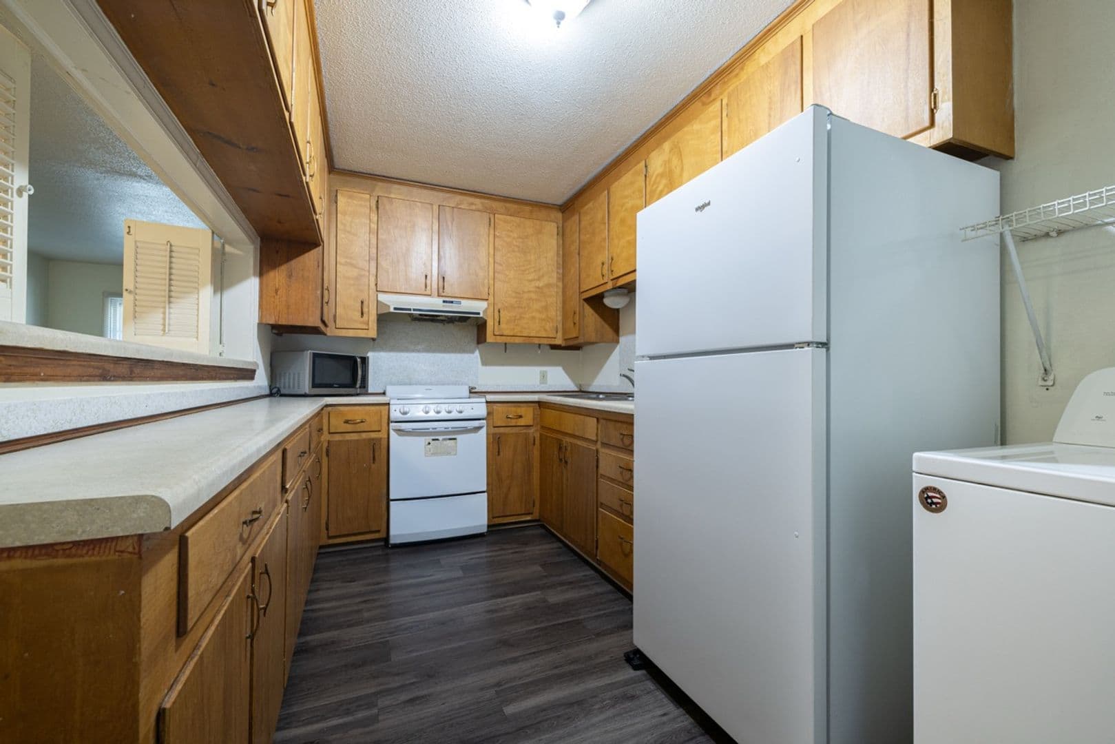 Clemson Apartment: 106 Strode Circle