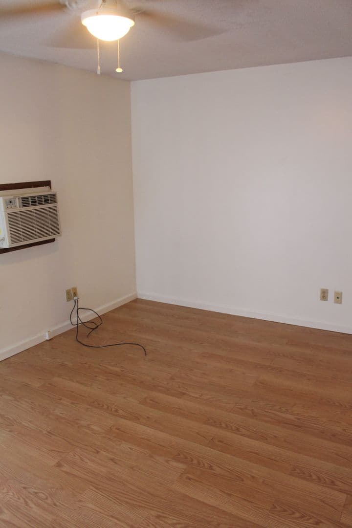 Clemson Apartment: 123 College Heights Blvd