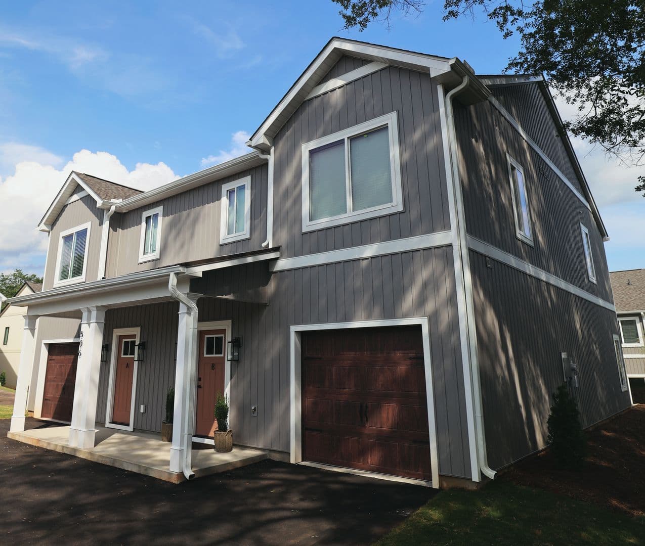 Central Apartment: 506 Tarrant St