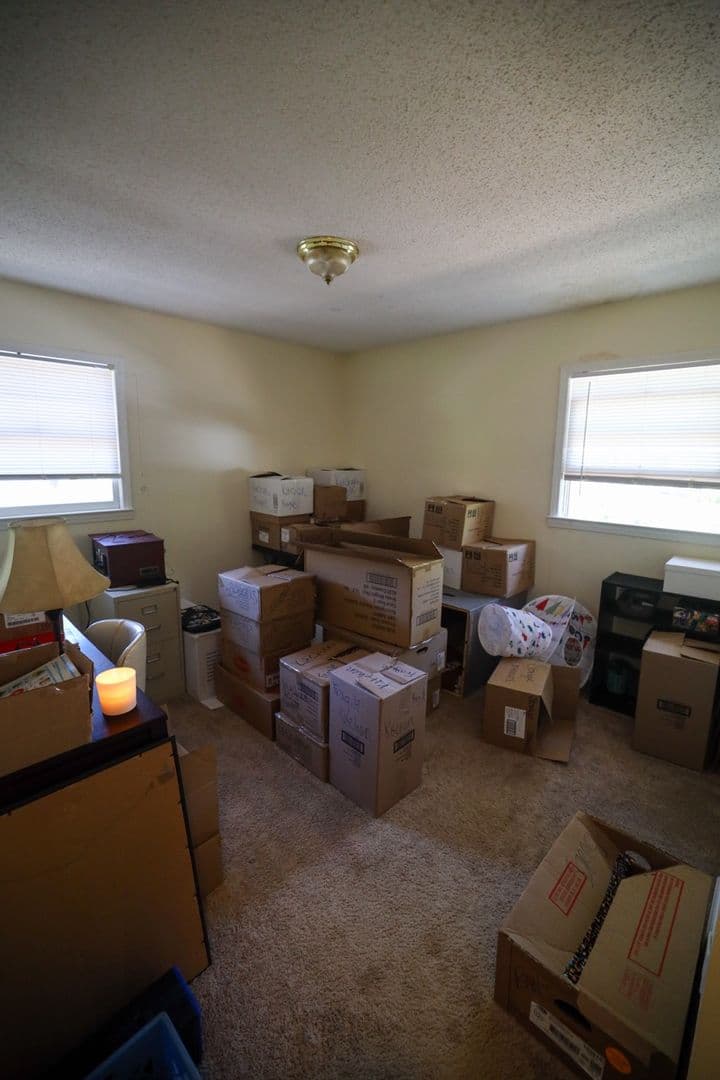 Clemson Apartment: 505 Old Central Rd