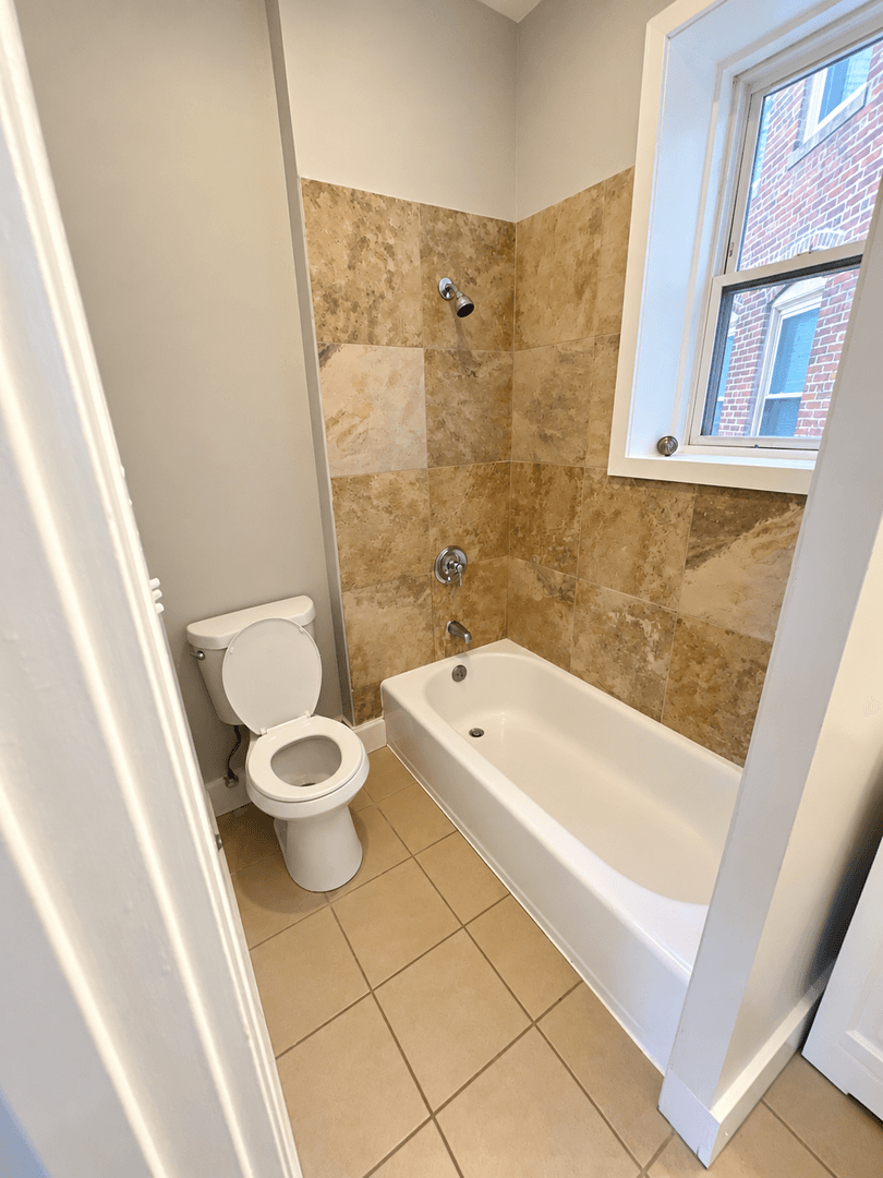 Dorchester Apartment: 316-324 Talbot Avenue