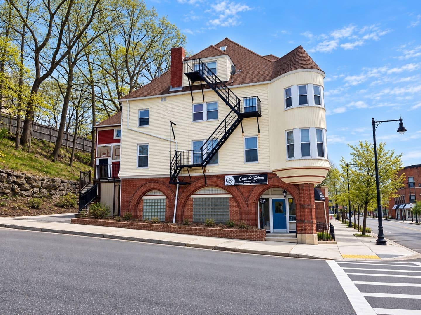 Dorchester Apartment: 200-202 Washington Street