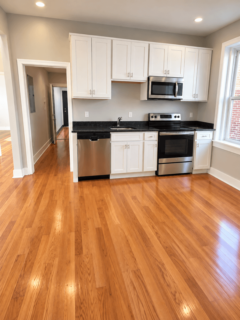 Dorchester Apartment: 316-324 Talbot Avenue