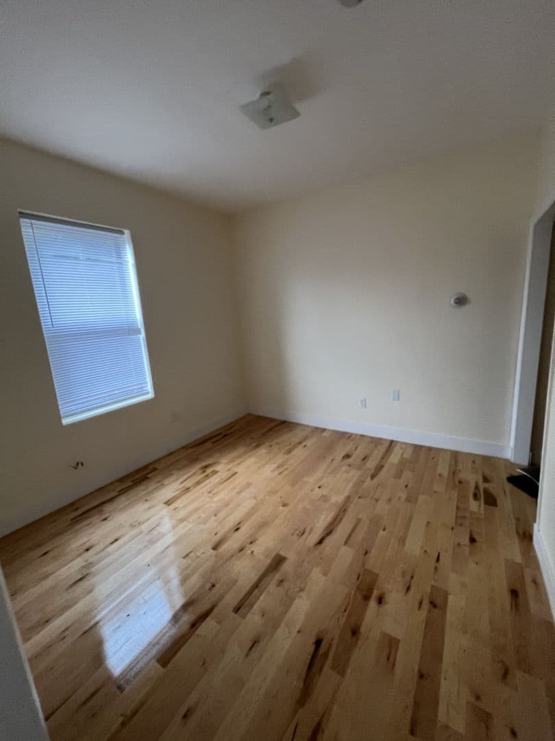 Dorchester Apartment: 971-973 Blue Hill Avenue