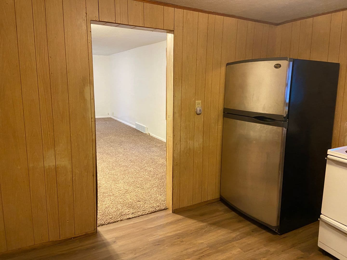 Lincoln Apartment: 740 Y St