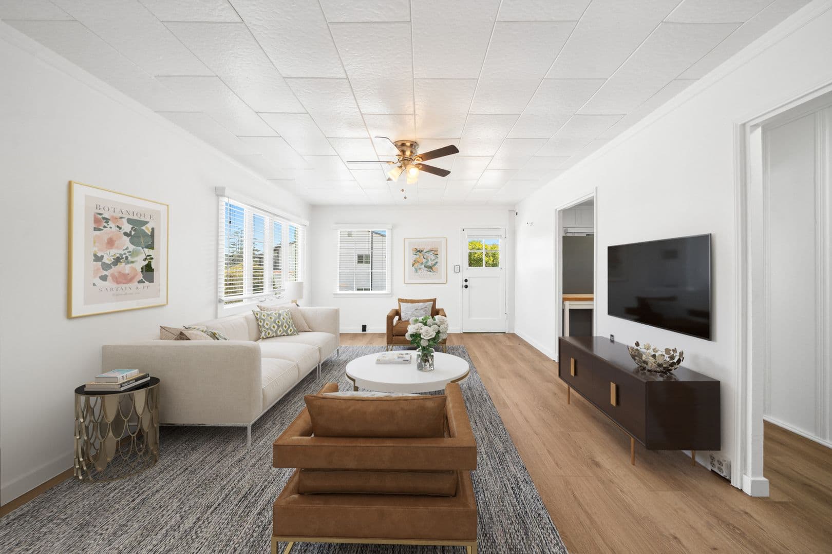 Costa Mesa Apartment: 123 E 18th Street