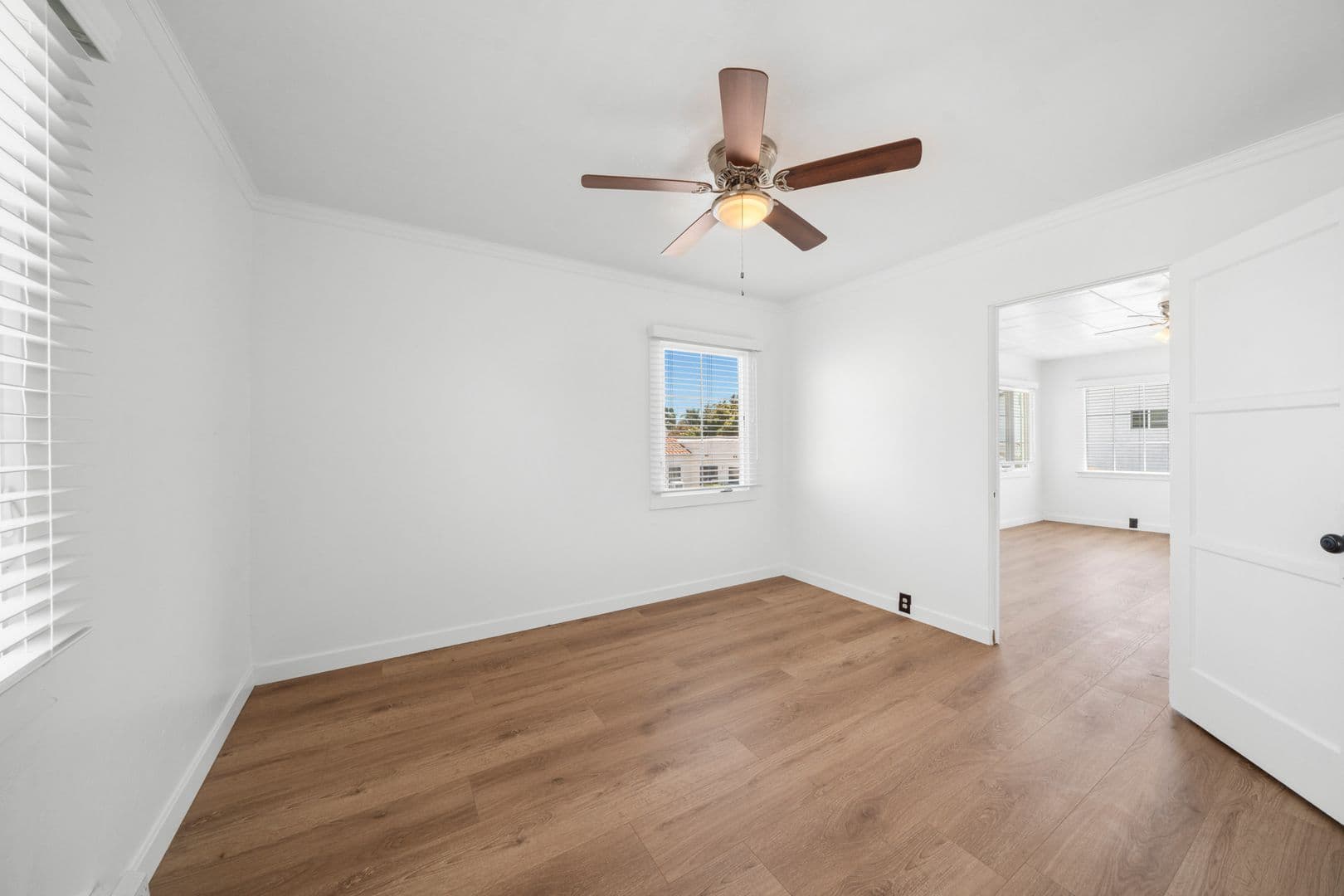 Costa Mesa Apartment: 123 E 18th Street