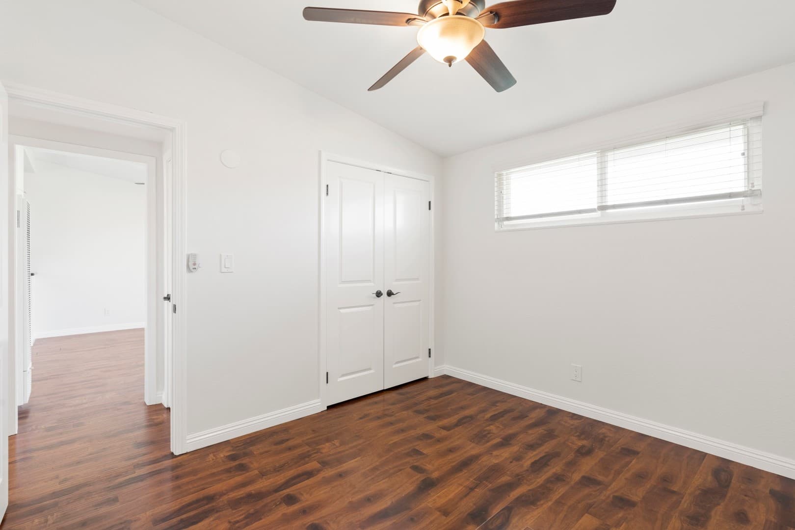 Costa Mesa Apartment: 241 E 18th Street