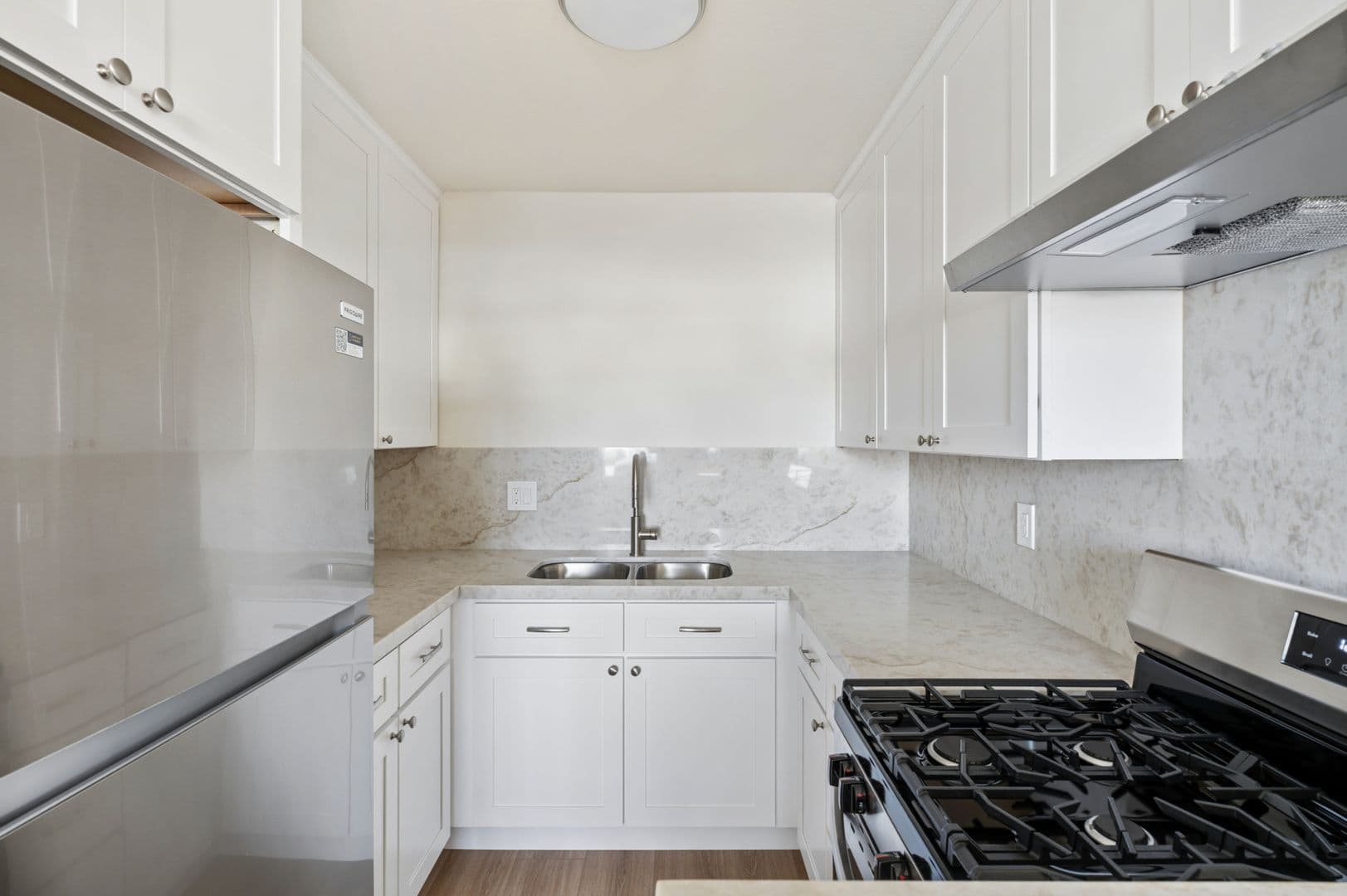 Costa Mesa Apartment: 121 E. Bay Street