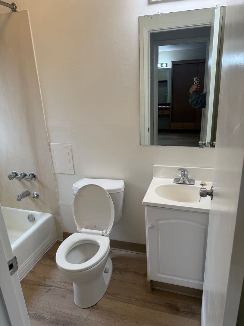 Seattle Apartment: 601 E Roy St