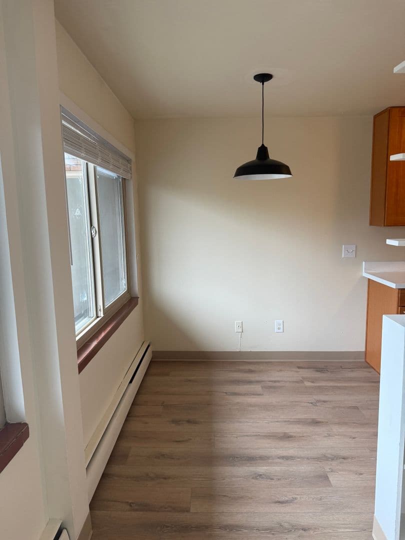Seattle Apartment: 601 E Roy St