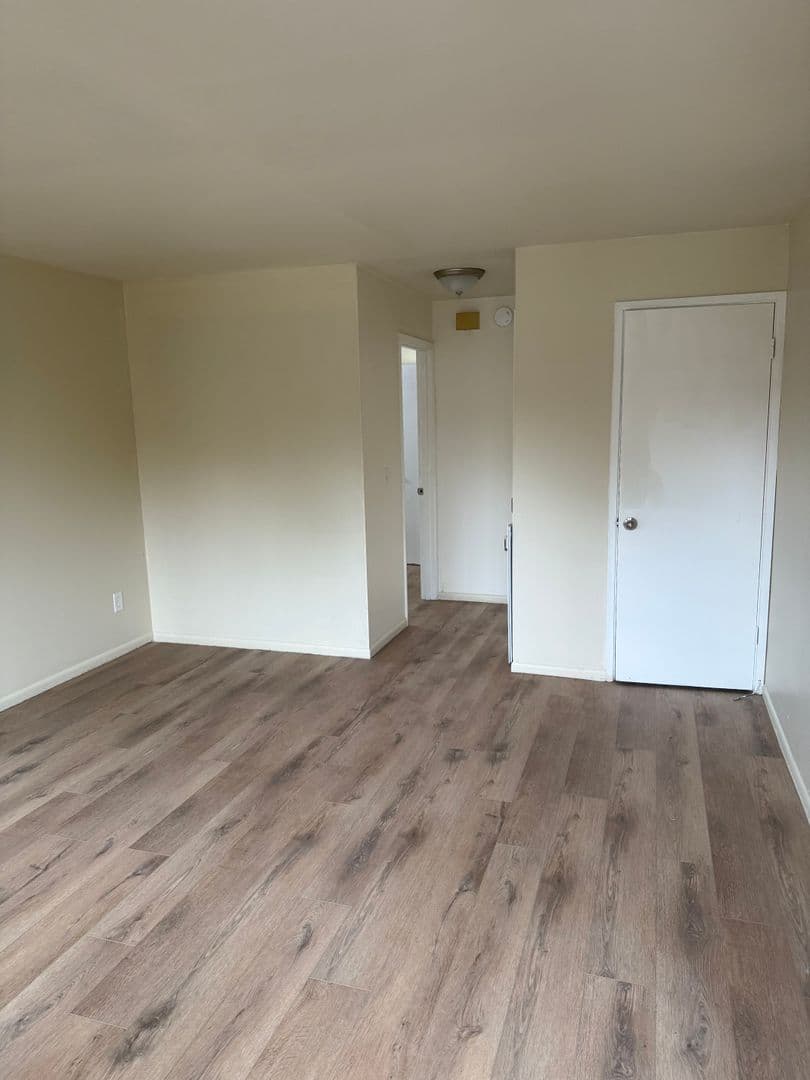 Seattle Apartment: 601 E Roy St