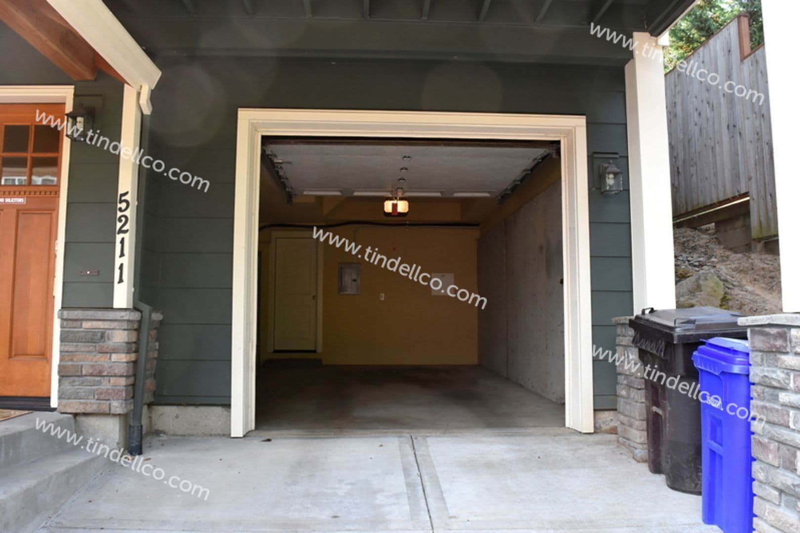 Portland Townhome: 5211 SW Shattuck Rd.