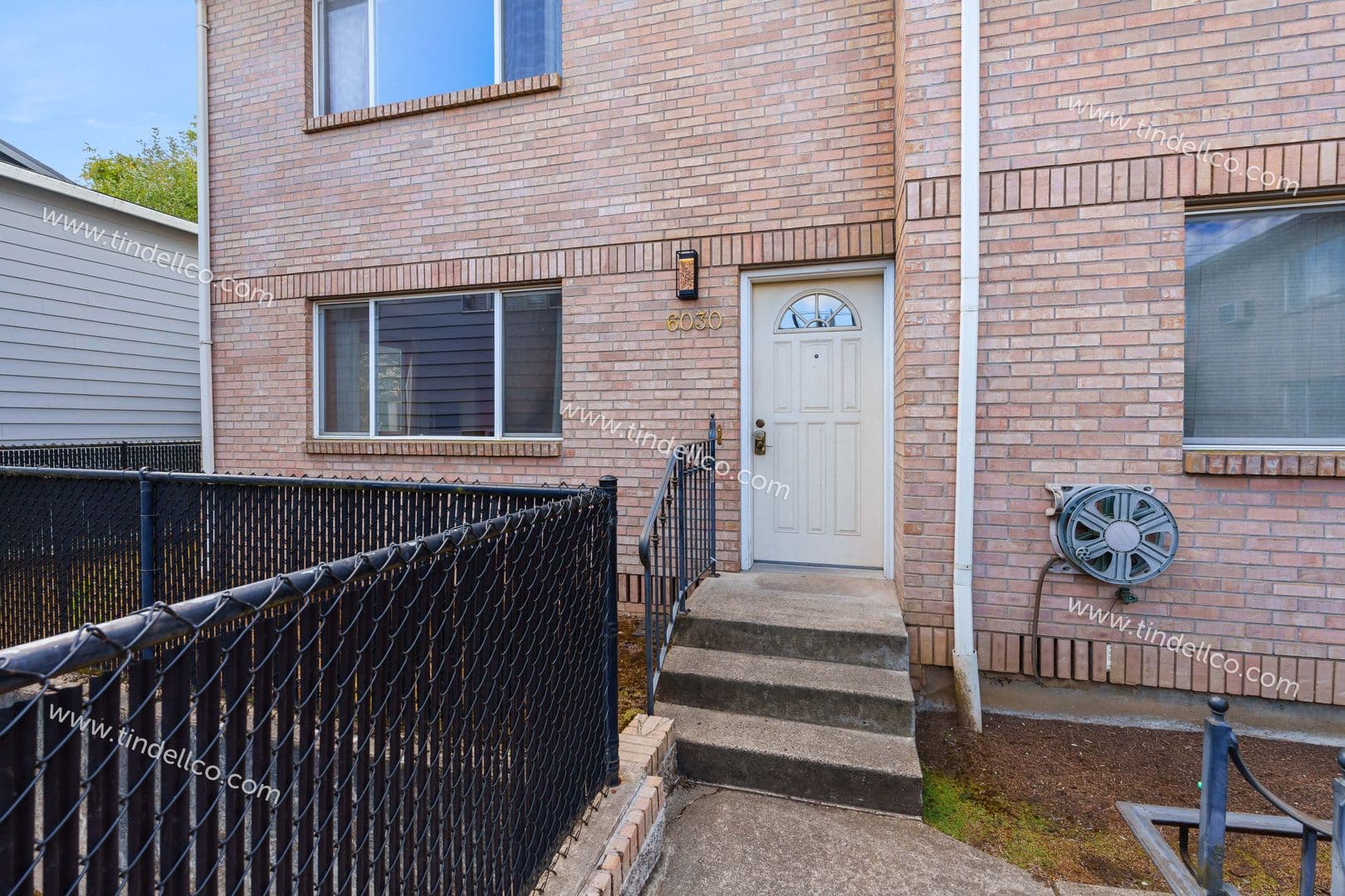 Portland Apartment: 6034 N Lombard St