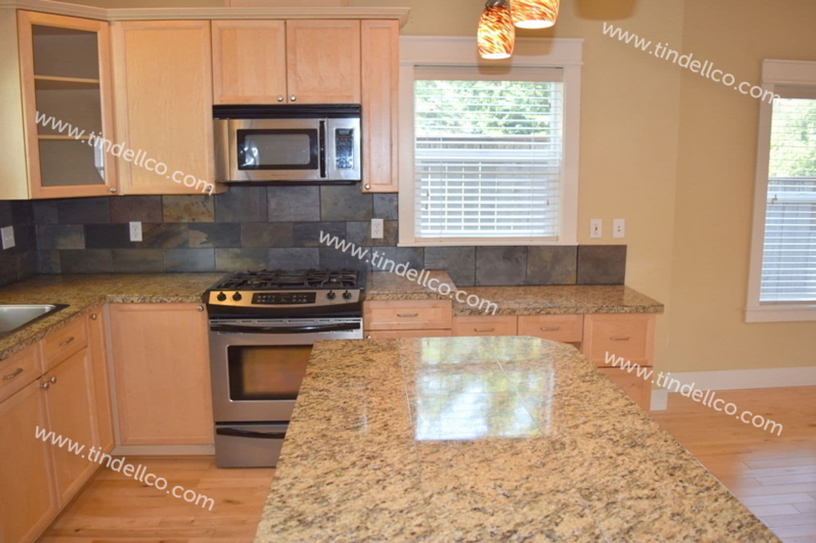 Portland Townhome: 5211 SW Shattuck Rd.