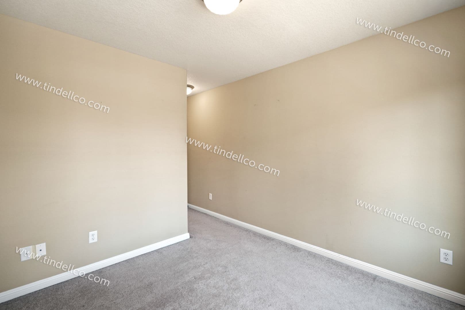 Portland House: 8223 N Foss Avenue