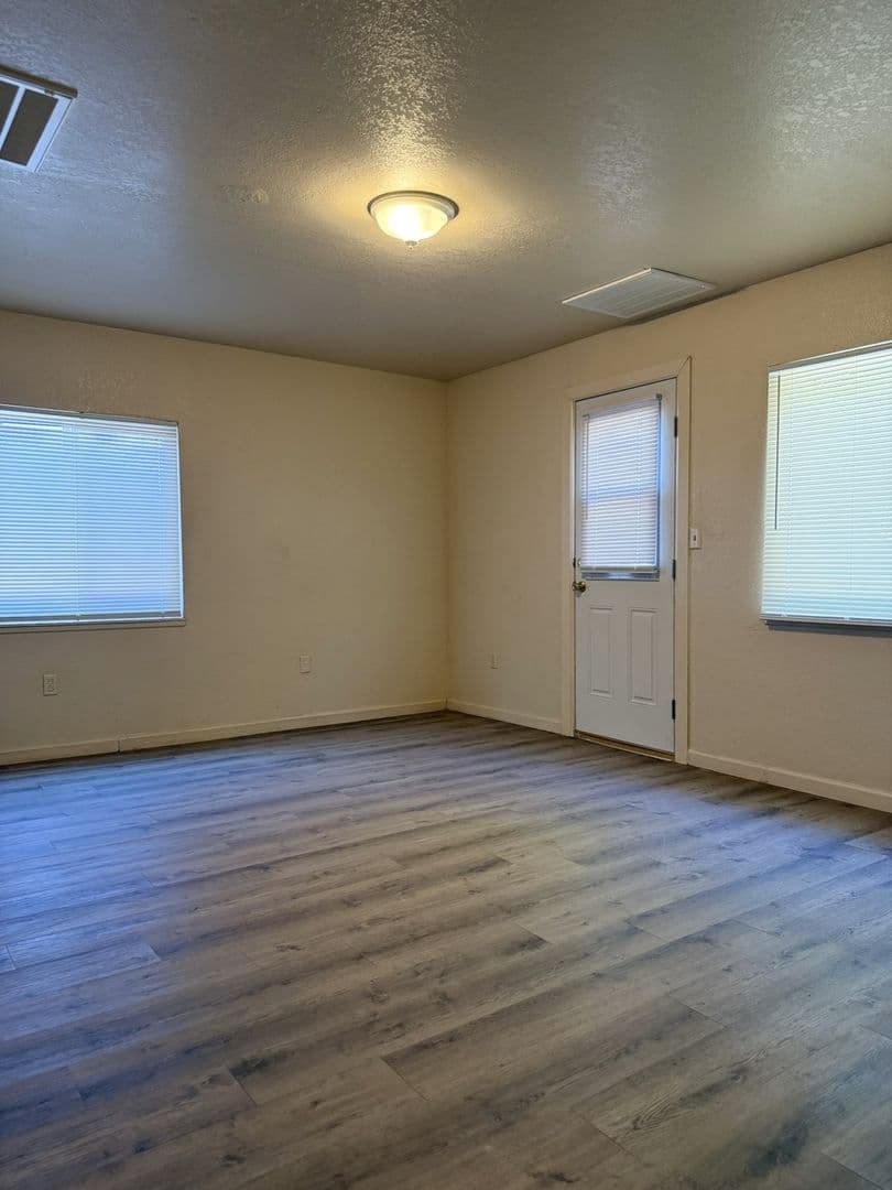 Merced House: 2451 6th Avenue