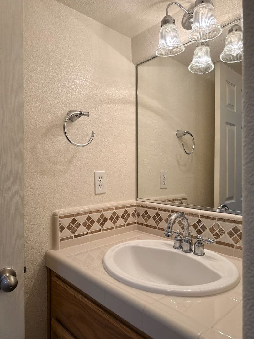 Merced House: 4212 Theresa Ct.