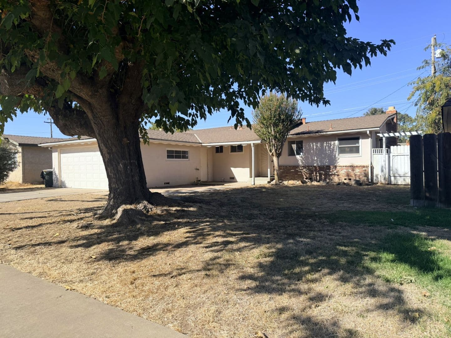 Merced House: 2635 9th Ave.