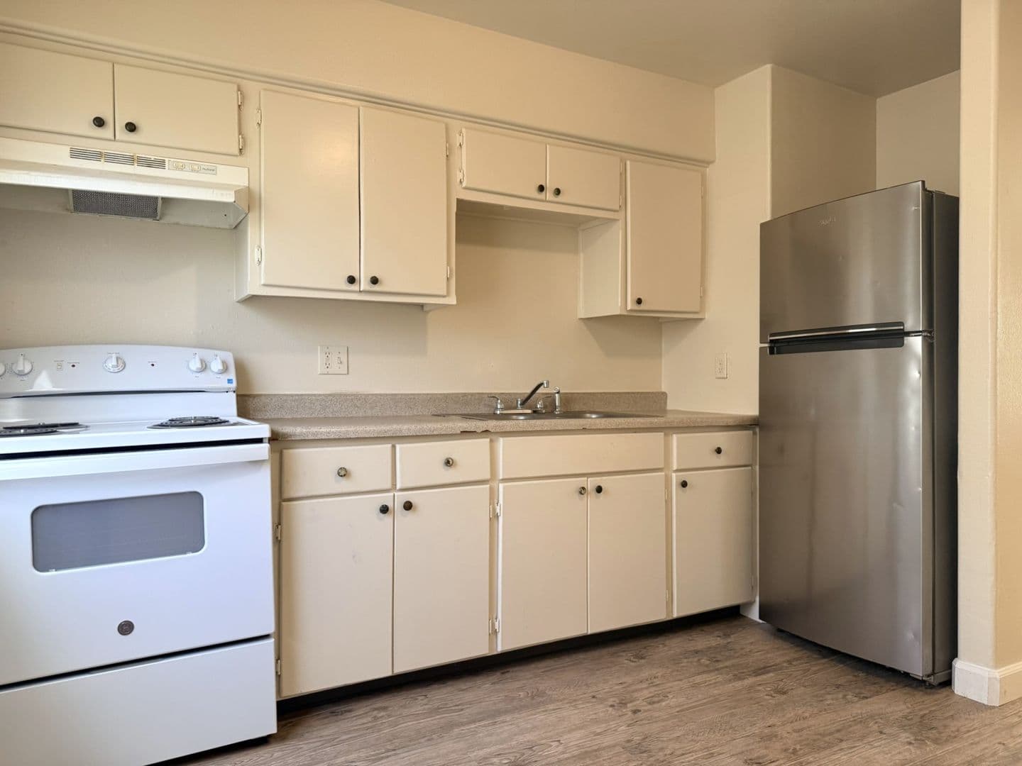 Merced Apartment: 328 W. 13th St.(House & Triplex)