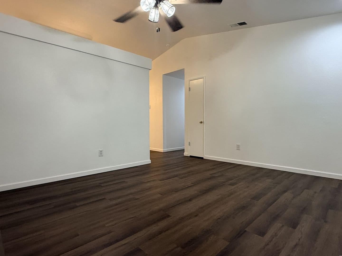 Atwater House: 997 Arrowwood Lane
