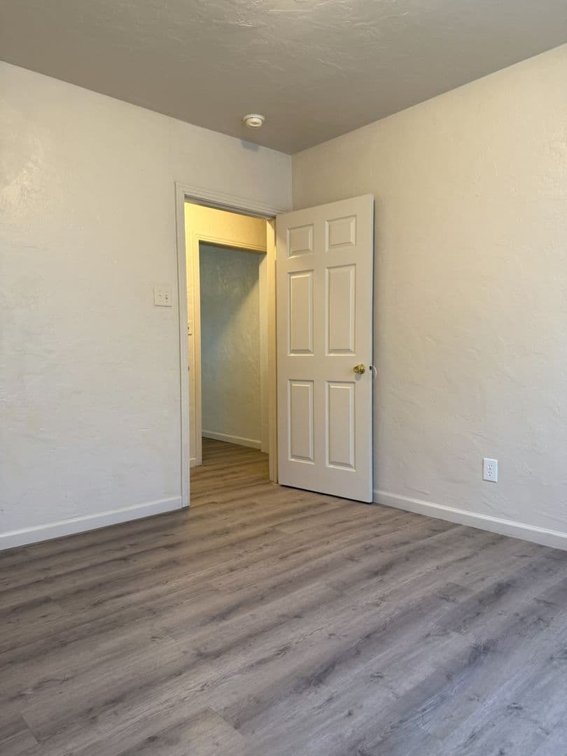 Merced House: 2451 6th Avenue