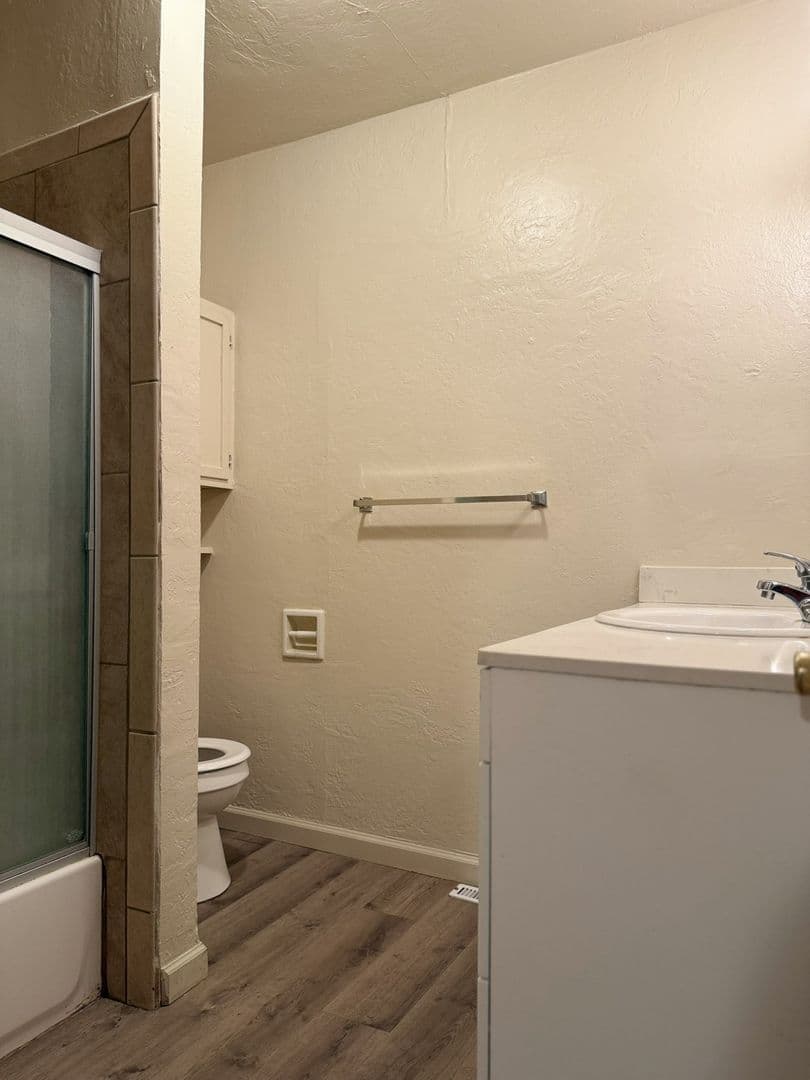 Merced House: 2451 6th Avenue
