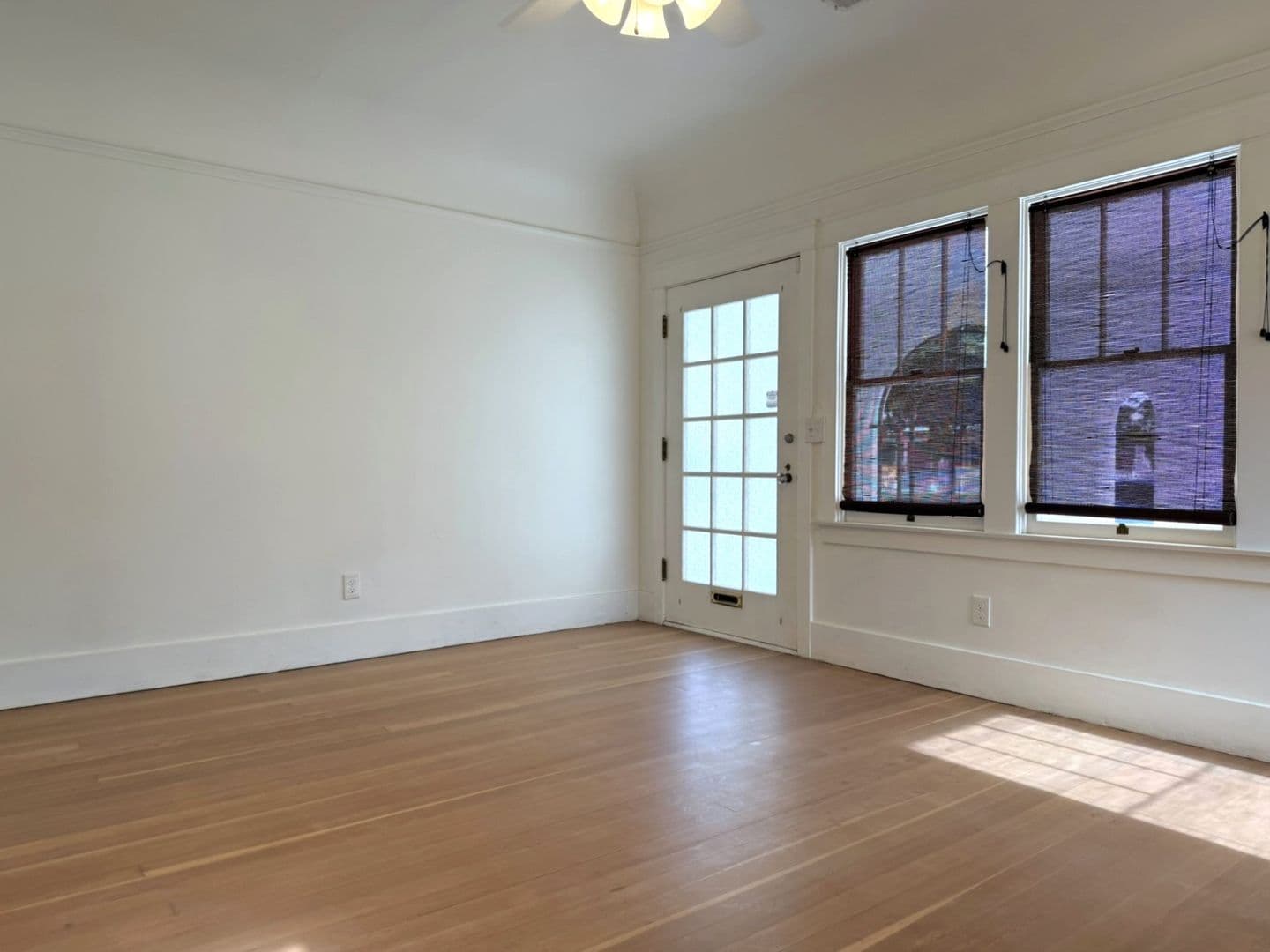 Merced House: 838 W 19th St.