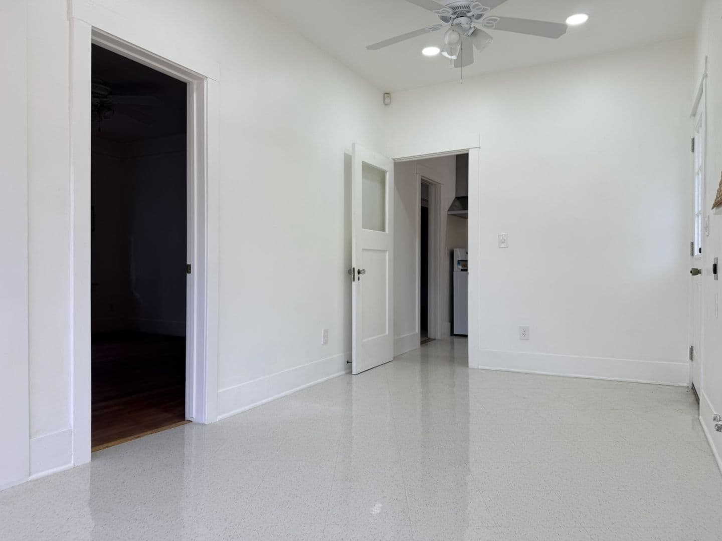 Merced House: 838 W 19th St.