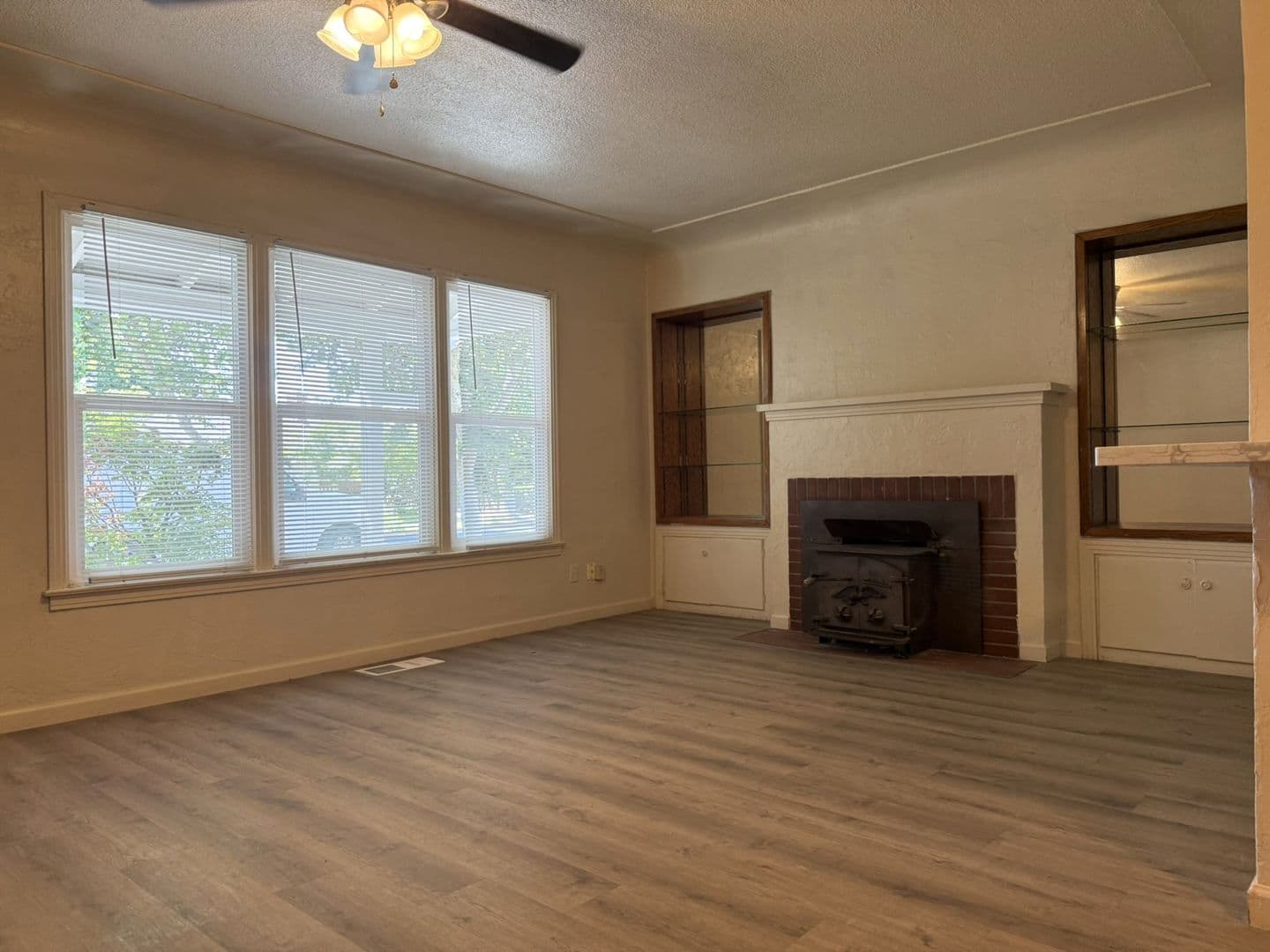 Merced House: 2451 6th Avenue