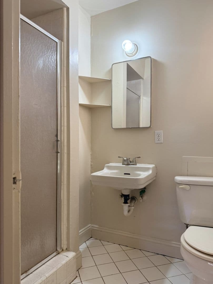 Merced House: 2635 9th Ave.