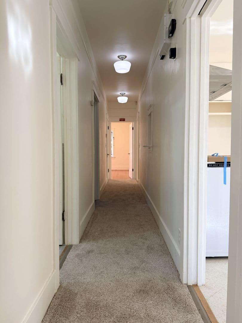 Merced House: 838 W 19th St.