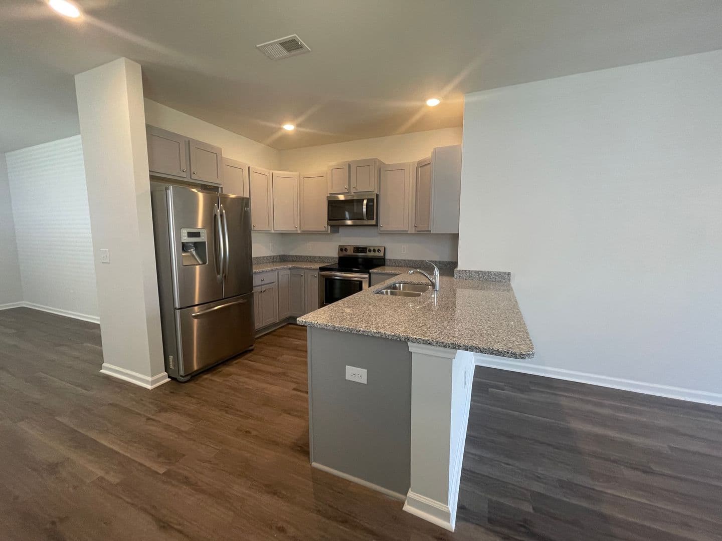 Surf City House: 107 Mesa Lane