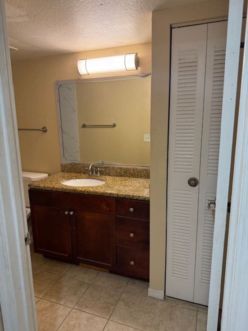 Orlando Condo: 5124 Conroy Rd