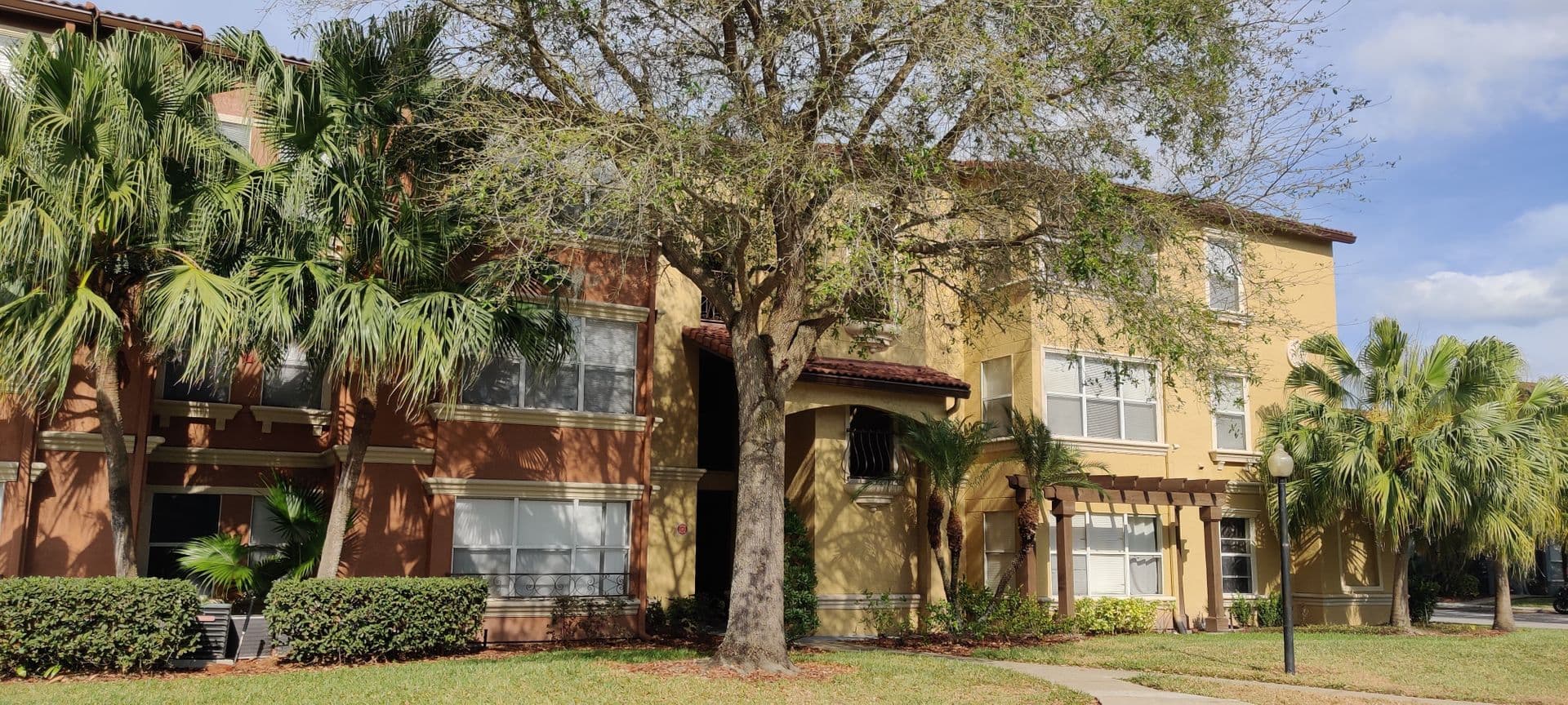Orlando Condo: 5124 Conroy Rd