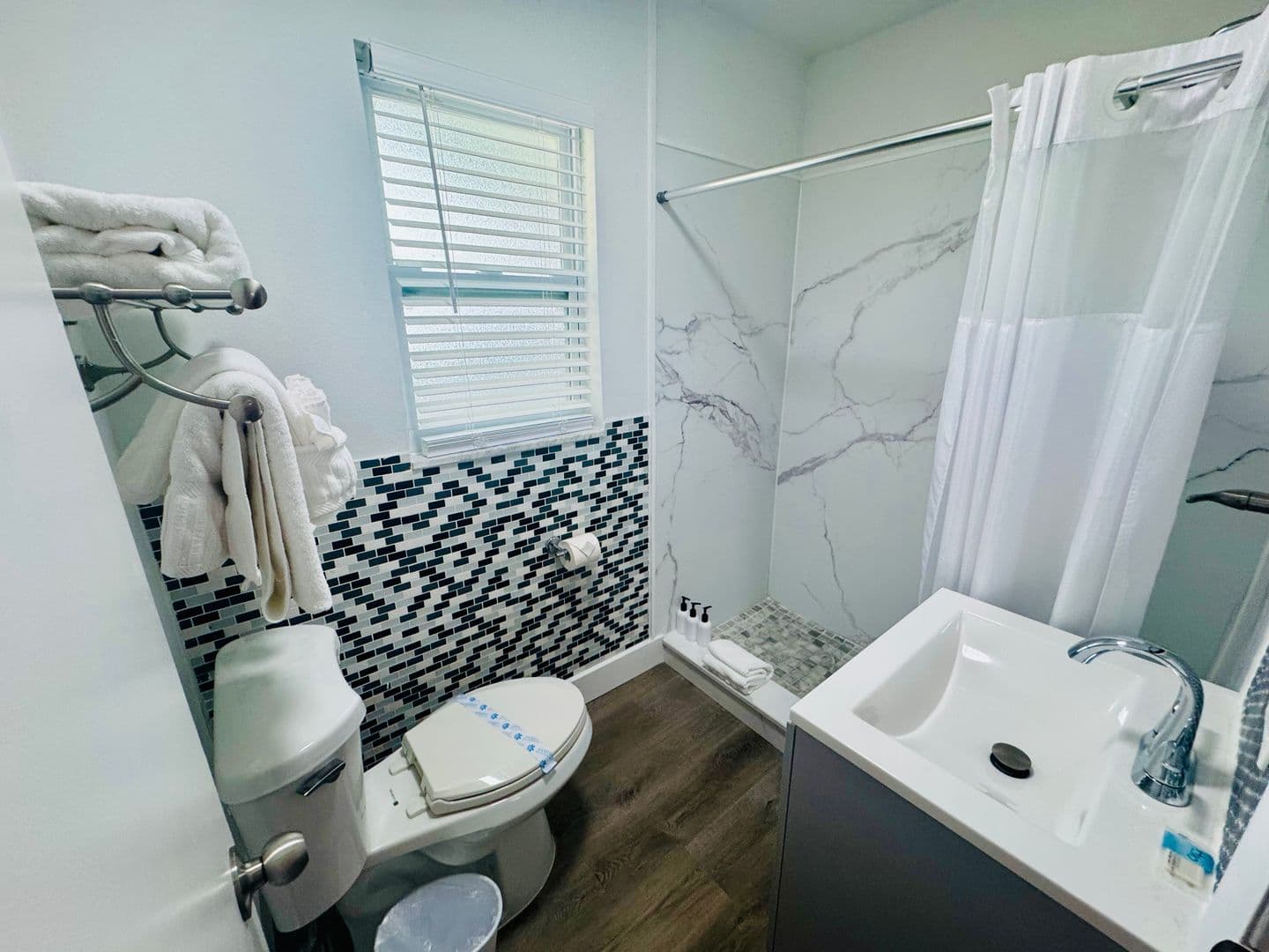 ST PETE BEACH Apartment: 523 72nd AVE