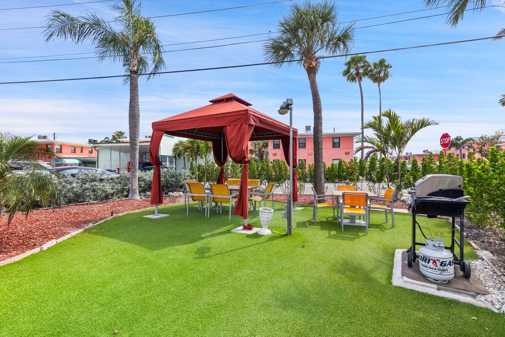 Saint Pete Beach Apartment: 6801 Sunset Way