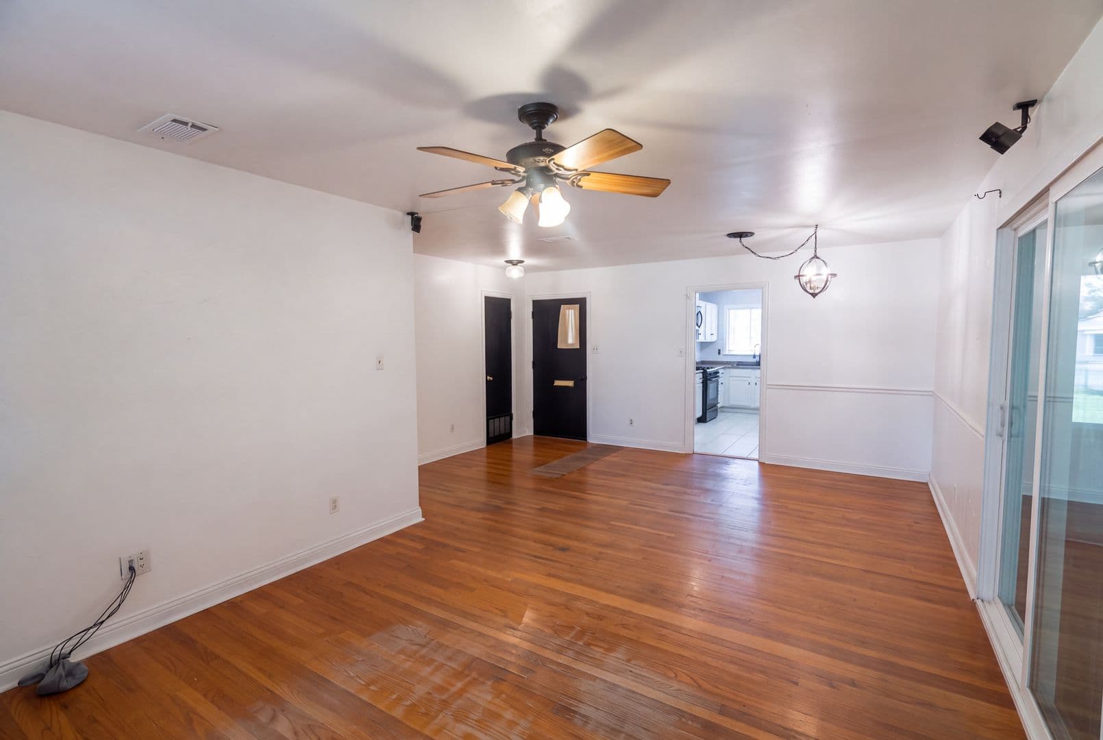Shreveport House: 3924 Reily Ln