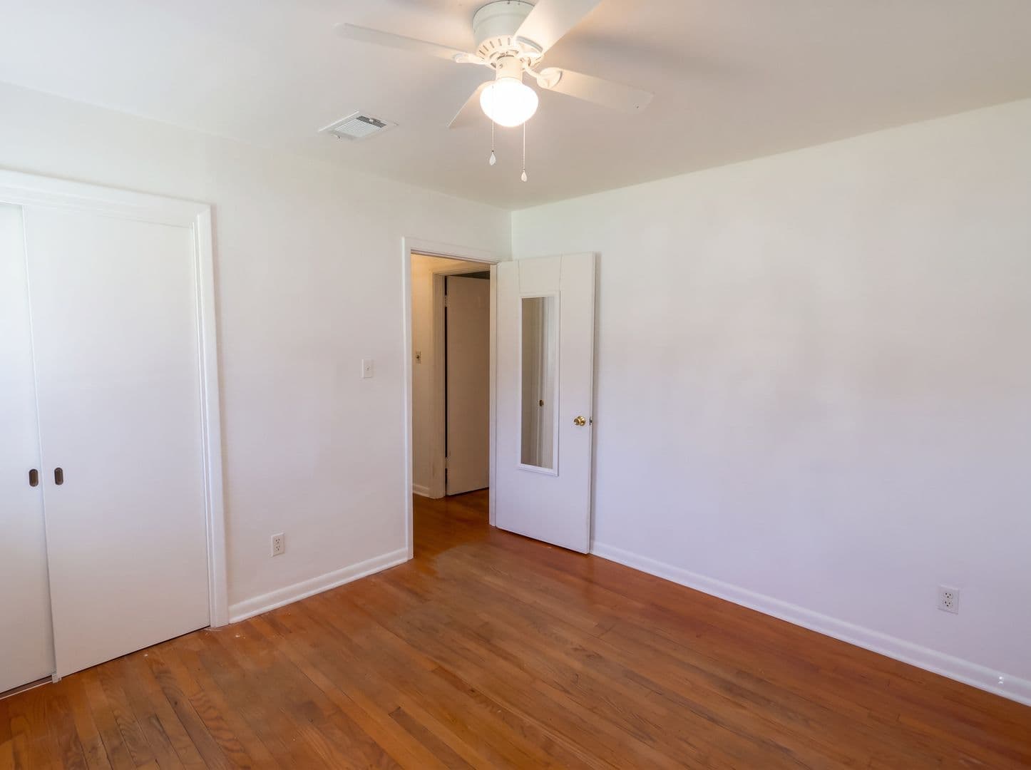 Shreveport House: 3924 Reily Ln