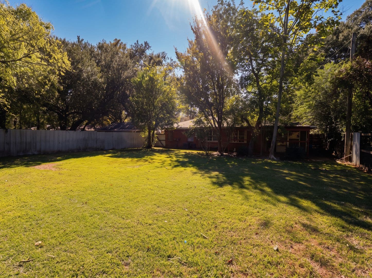 Shreveport House: 3924 Reily Ln