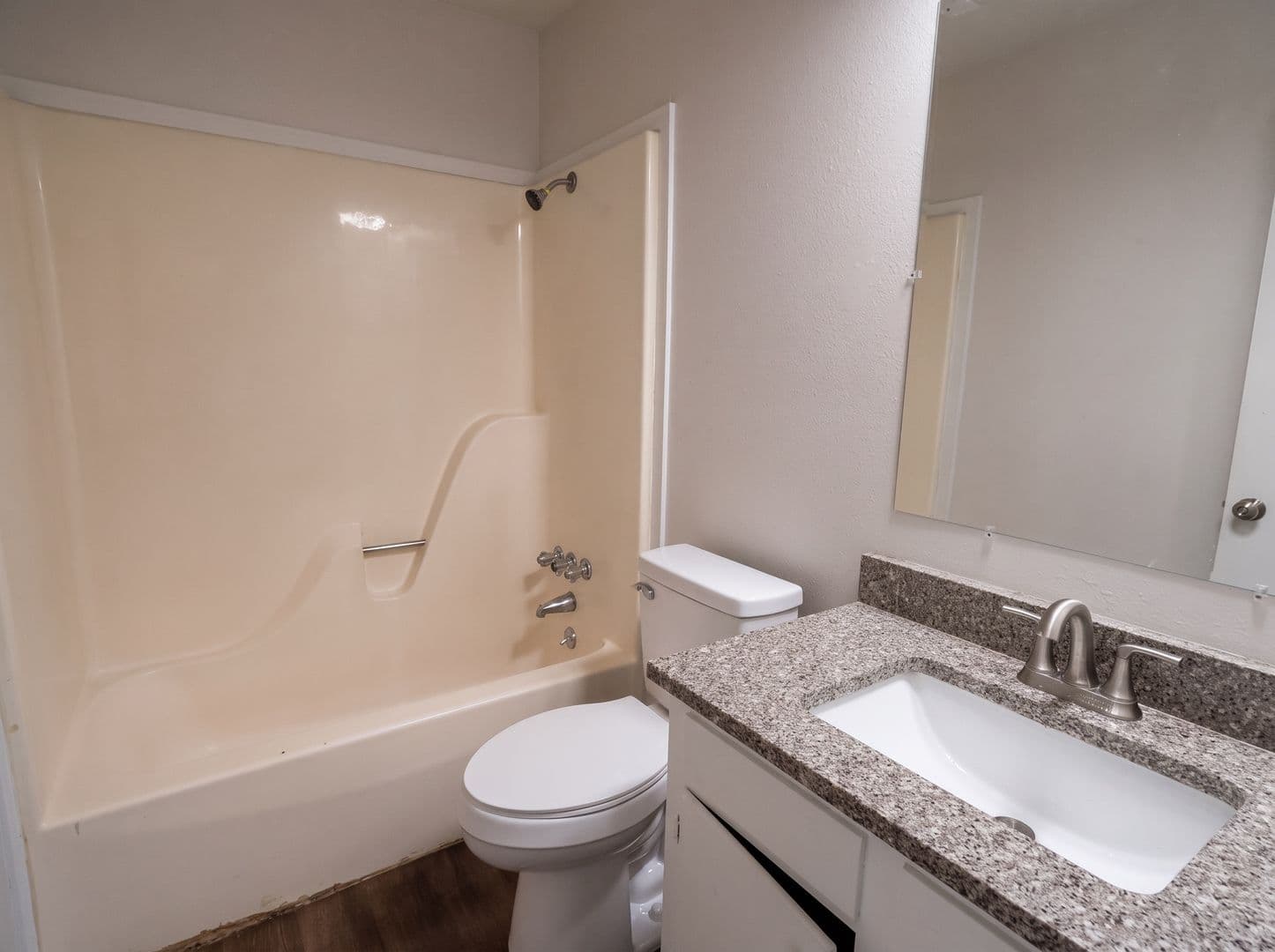 Shreveport House: 2924 Mackey Lane