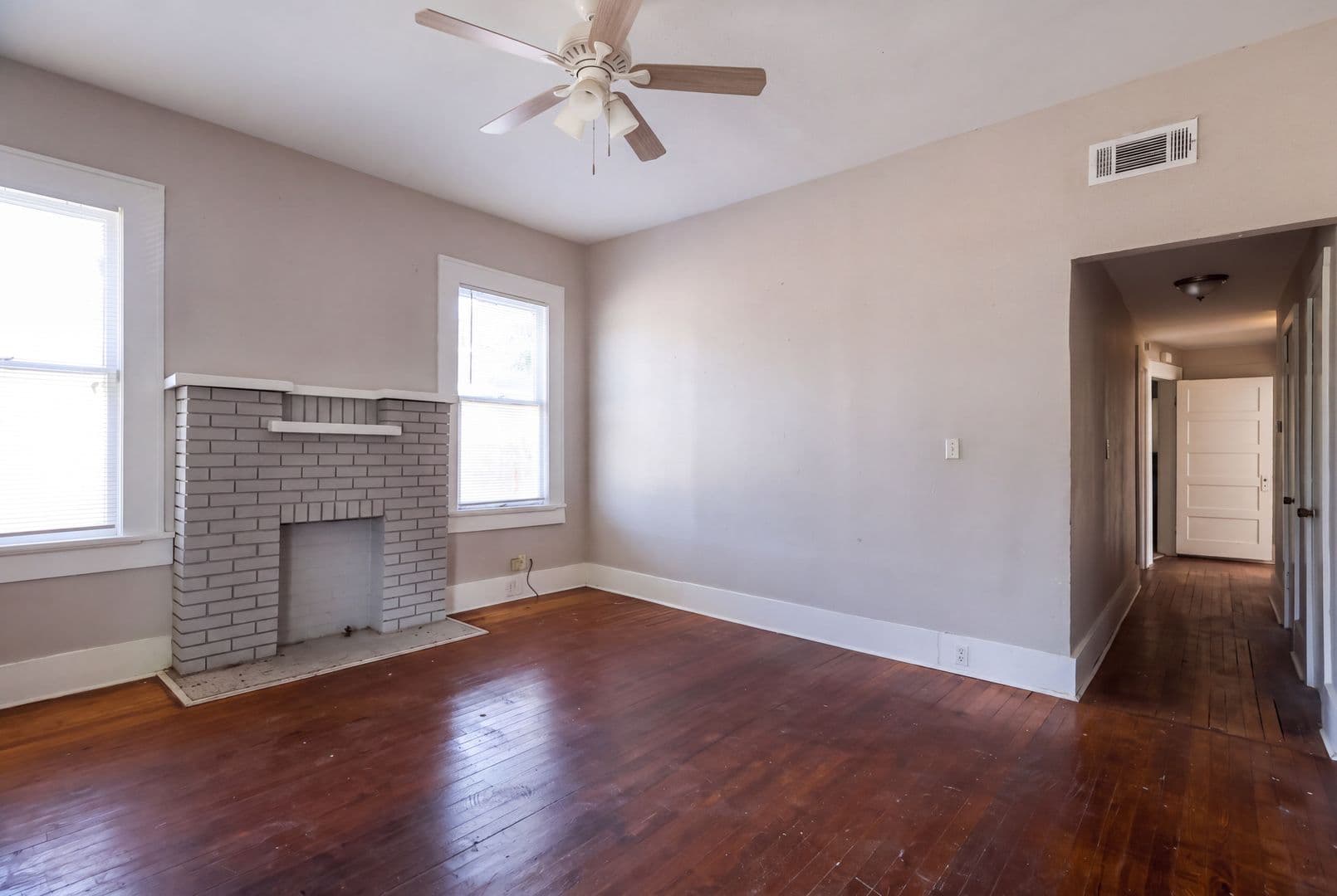 Shreveport House: 628 Olive St