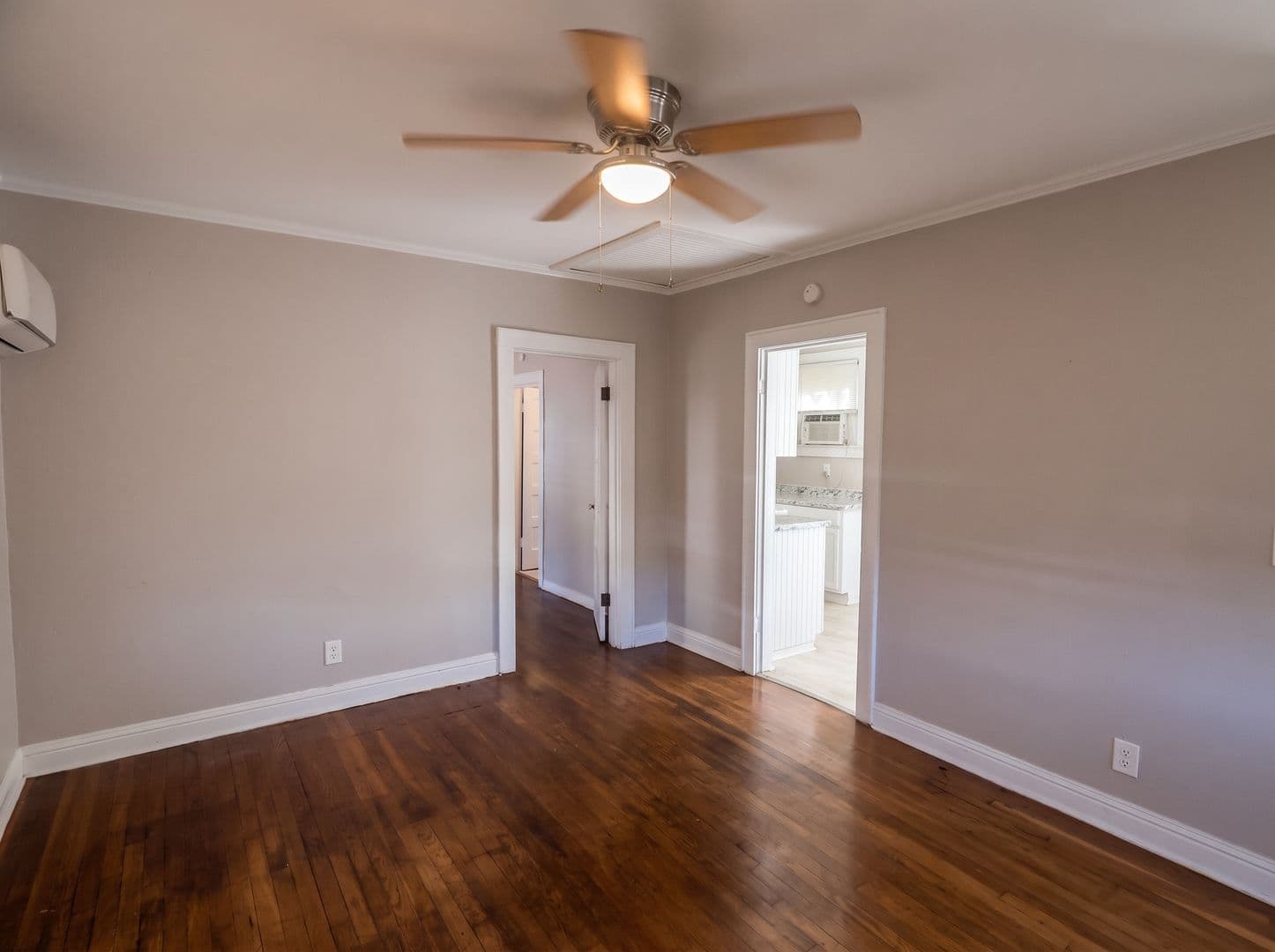 Shreveport Apartment: 539 1/2 Olive St.