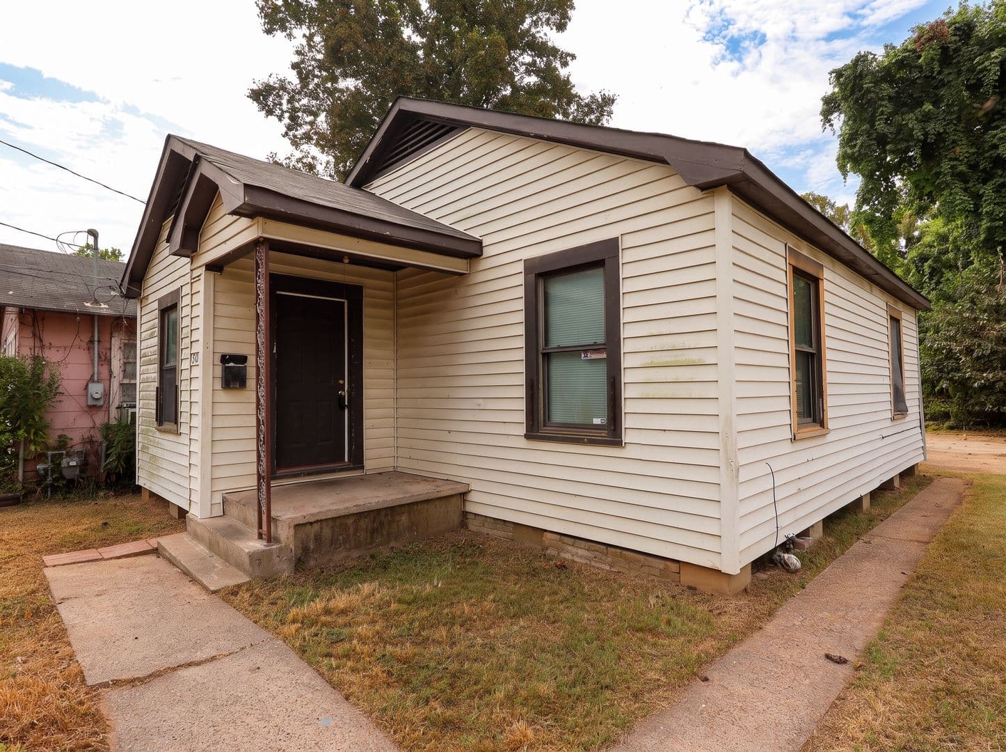 Bossier City House: 504 Yarborough St