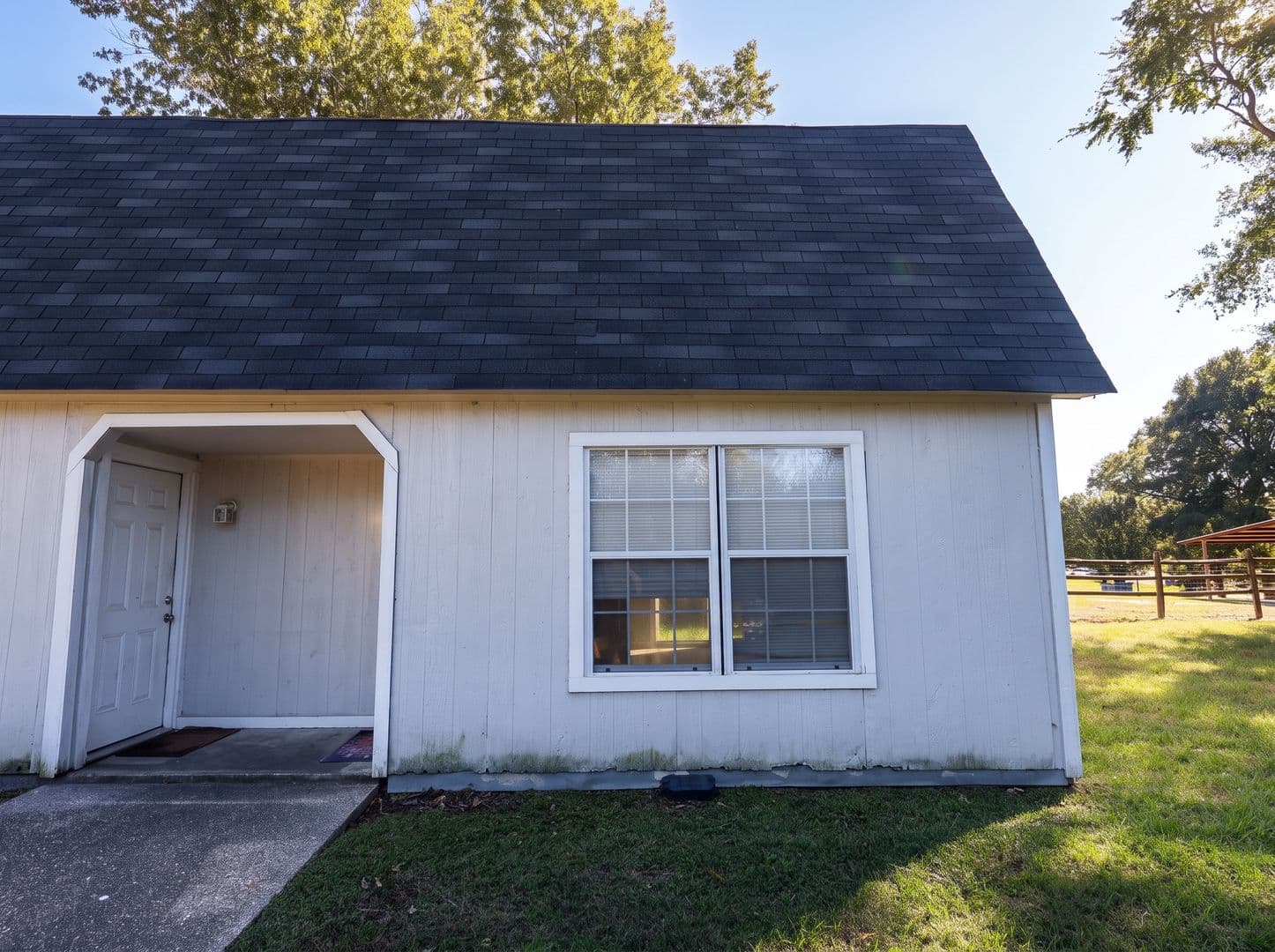 Stonewall House: 214 Church Rd. Unit 4