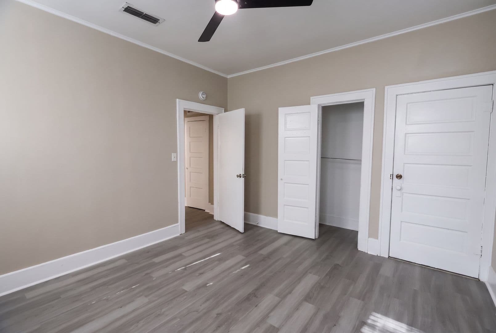 Shreveport Apartment: 554/556 Stephenson St