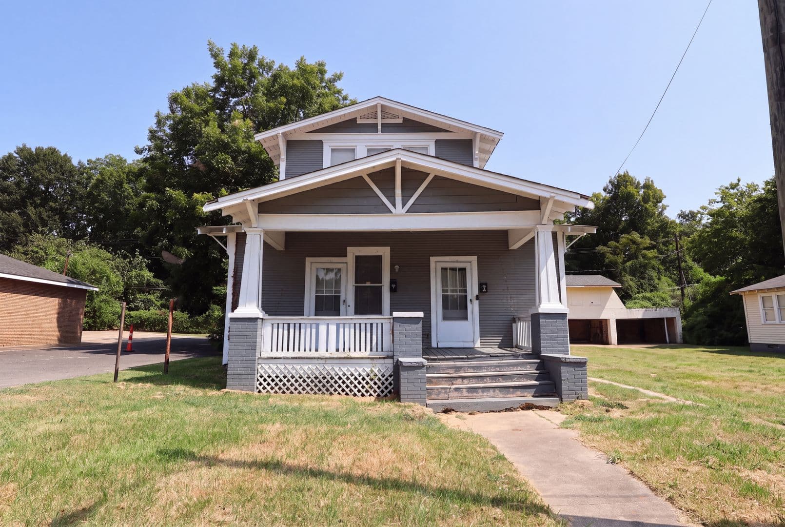 Shreveport House: 628 Olive St