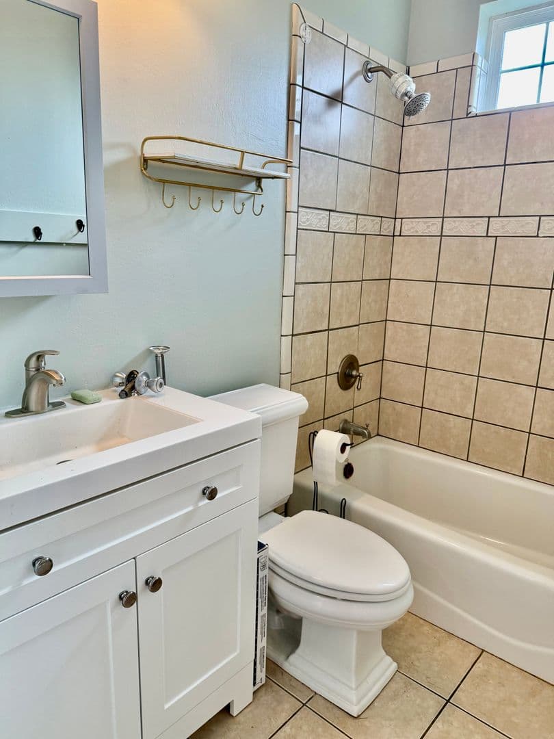 Cool House: 2661 Wawona Way