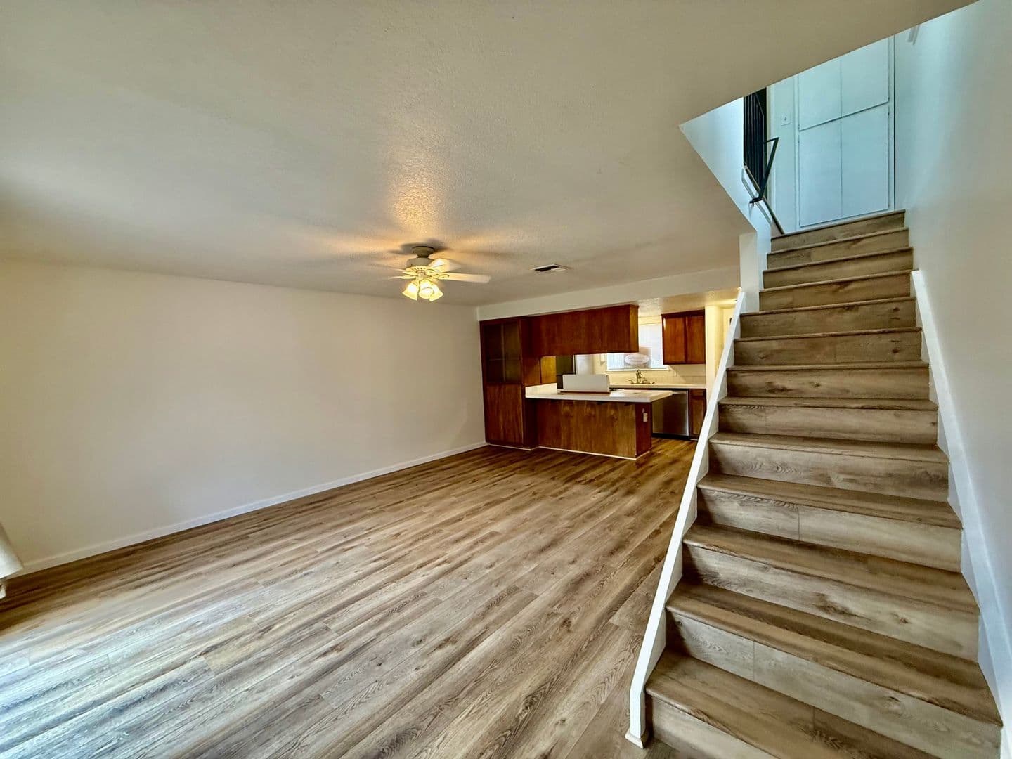 Carmichael Townhome: 6203 Via Casitas