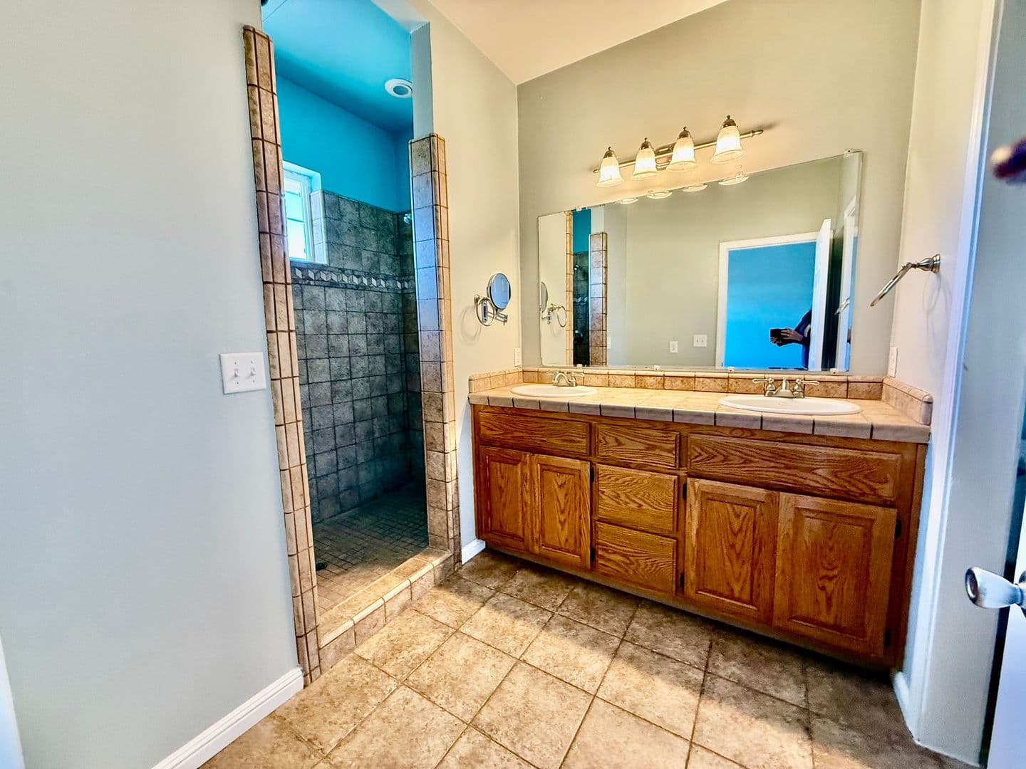 Cool House: 2661 Wawona Way